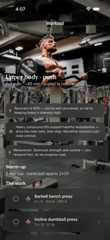 A workout detail screen showing the day’s exercises, sets, and reps.