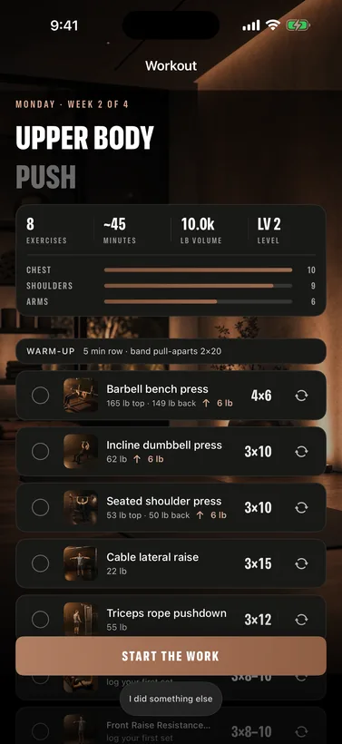 A workout detail screen showing the day’s exercises, sets, and reps.
